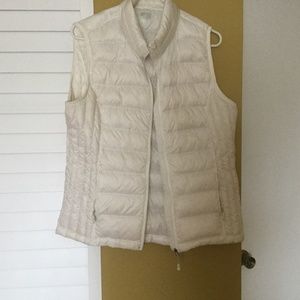 Women down vests